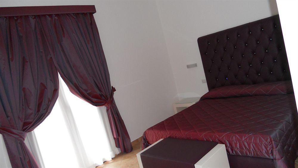 Hotel Caluna Charme San Giovanni a Piro Extérieur photo