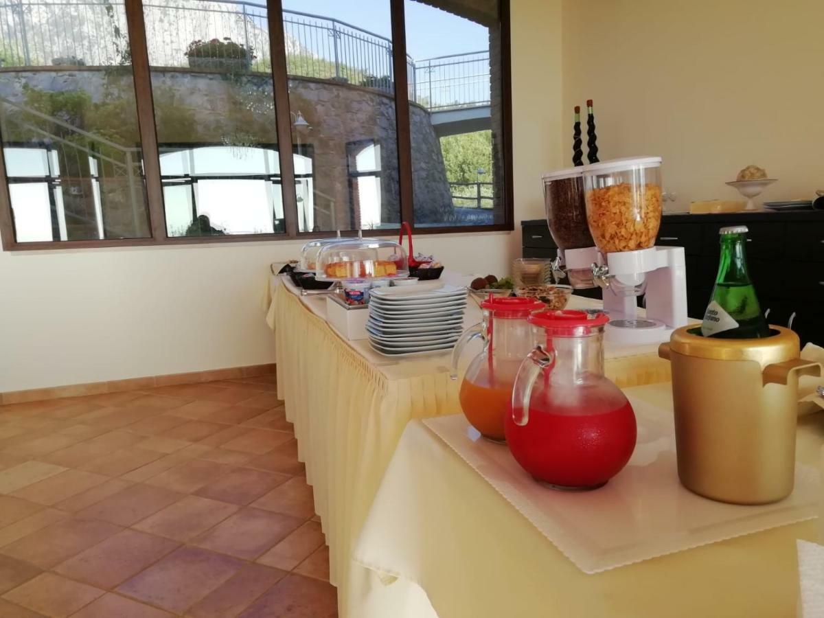 Hotel Caluna Charme San Giovanni a Piro Extérieur photo